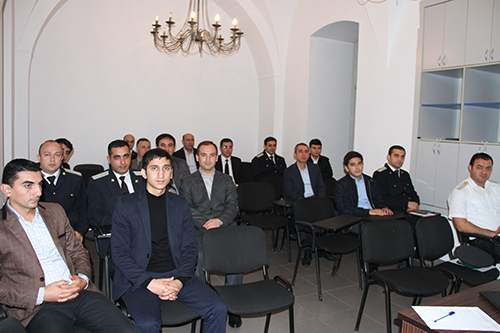 İCRA MƏMURLARI VƏ REGİONAL ƏDLİYYƏ İDARƏLƏRİNİN ƏMƏKDAŞLARI ÜÇÜN İXTİSASARTIRMA KURSU KEÇİRİLİB