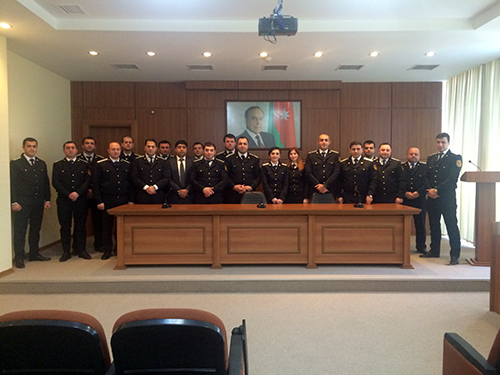 İCRA MƏMURLARI ÜÇÜN “İNFORMASİYA-KOMMUNİKASİYA TEXNOLOGİYALARININ MÜASİR İMKANLARI VƏ ƏDLİYYƏ ORQANLARINDA TƏTBİQİ MƏSƏLƏLƏRİ” MÖVZUSUNDA TƏLİM KEÇİRİLMİŞDİR