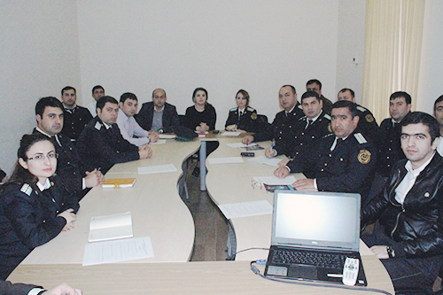 ƏDLİYYƏ AKADEMİYASINDA İCRA MƏMURLARI ÜÇÜN “YUVENAL ƏDLİYYƏ” MÖVZUSUNDA TƏLİM KEÇİRİLMİŞDİR