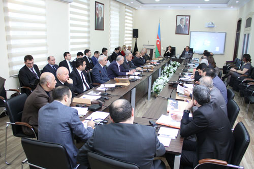 BEYNƏLXALQ QIZIL XAÇ KOMİTƏSİ VƏ ƏDLİYYƏ AKADEMİYASININ HAKİMLƏR VƏ PROKURORLAR ÜÇÜN BİRGƏ TƏLİMİ KEÇİRİLİB