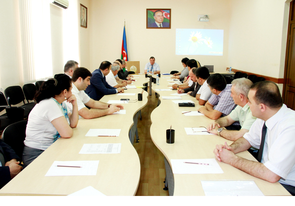 ƏDLİYYƏ AKADEMİYASINDA HAKİMLƏR ÜÇÜN TƏDRİS KURSU KEÇİRİLİB