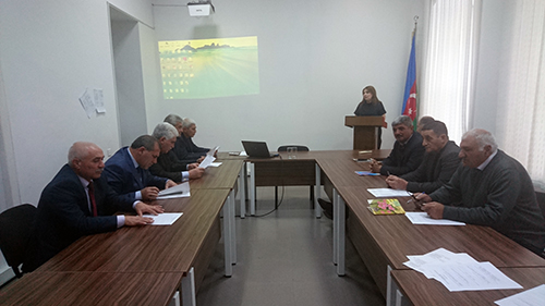 BƏLƏDİYYƏ ÜZVLƏRİ VƏ QULLUQÇULARININ  HÜQUQİ MAARİFLƏNDİRİLMƏSİ MƏQSƏDİLƏ TƏDRİS KURSU KEÇİRİLİB