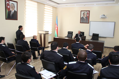 ƏDLIYYƏ AKADEMIYASINDA  ICRA MƏMURLARI ÜÇÜN TƏLIM KEÇIRILIB