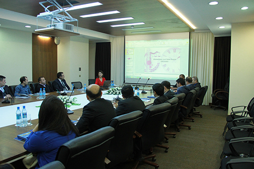 MƏHKƏMƏ APARATI İŞÇİLƏRİ ÜÇÜN İXTİSASARTIRMA KURSU KEÇİRİLMİŞDİR