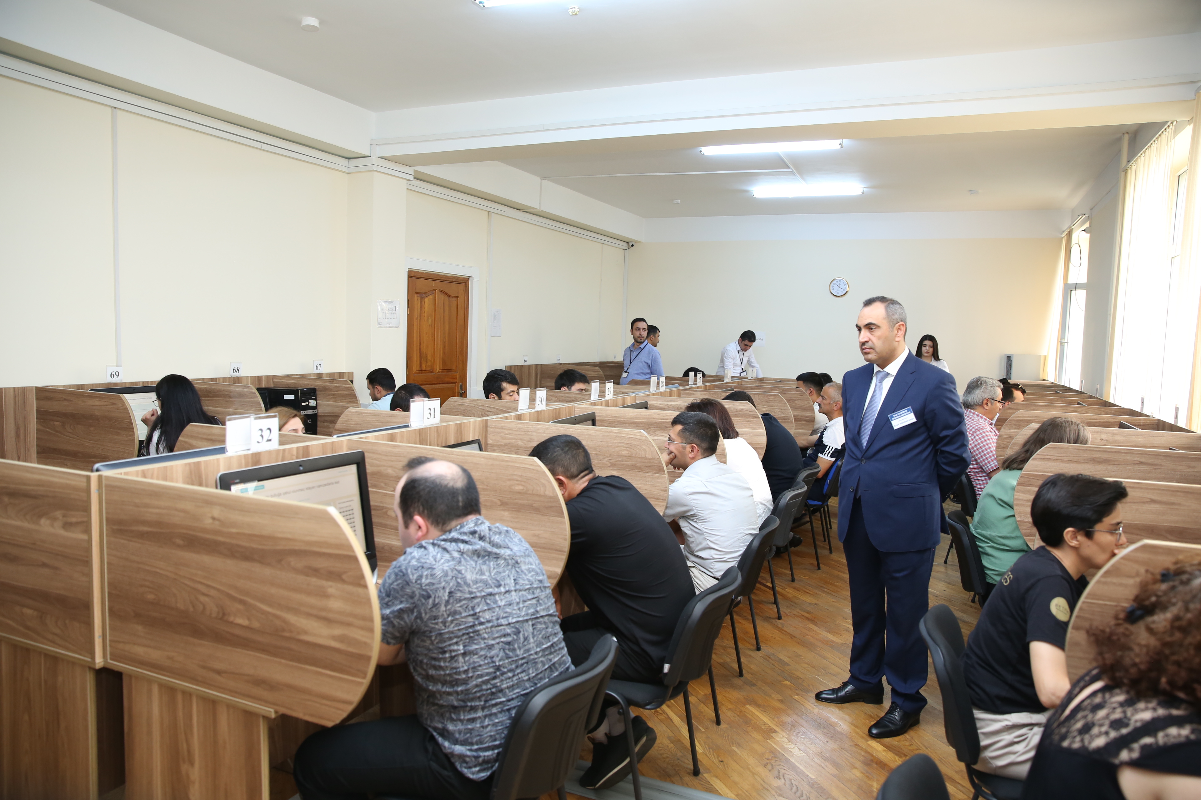 Ədliyyə Orqanlarına Qulluğa Qəbulla Bağlı Növbəti Test Imtahanı Keçirilib