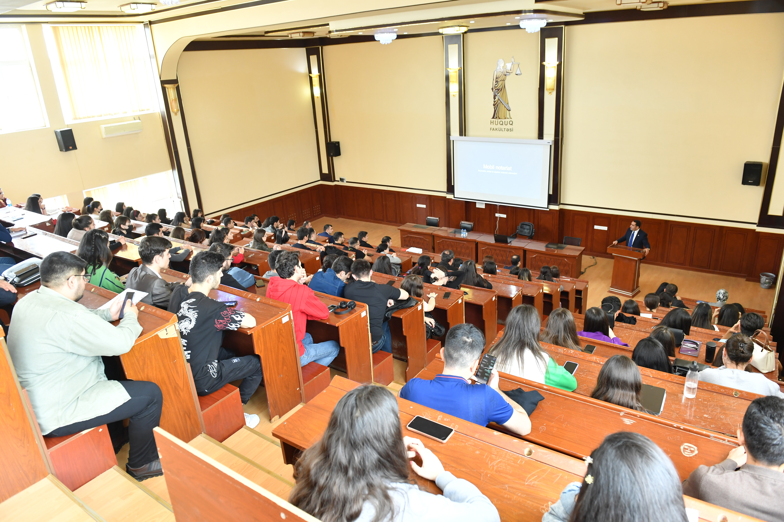 Tələbələr Ədliyyə Sahəsində İnnovasiyalar Barədə Məlumatlandırılıblar