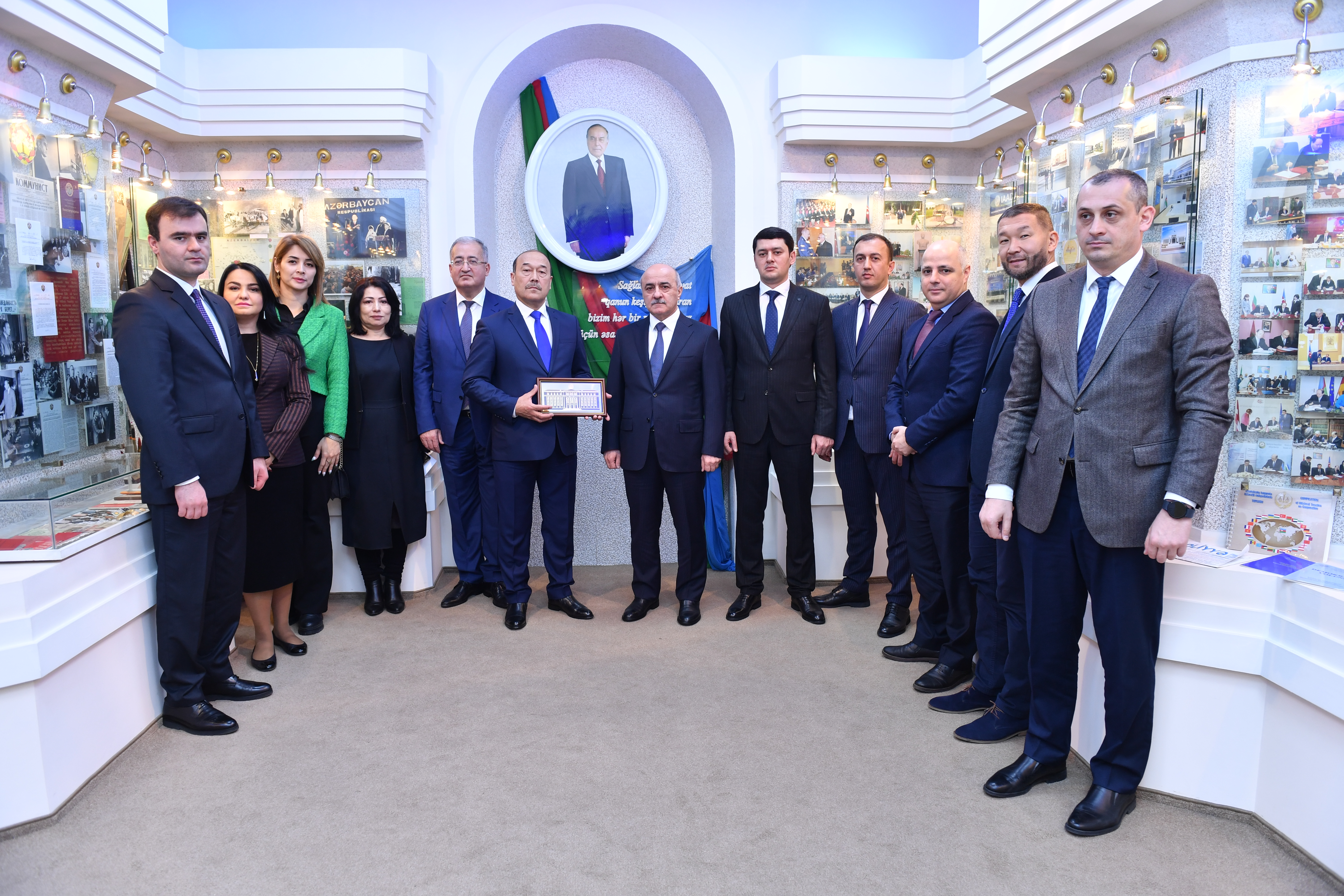 Tacikistan ölkəmizin ədliyyə sahəsində islahatlarına maraq göstərir