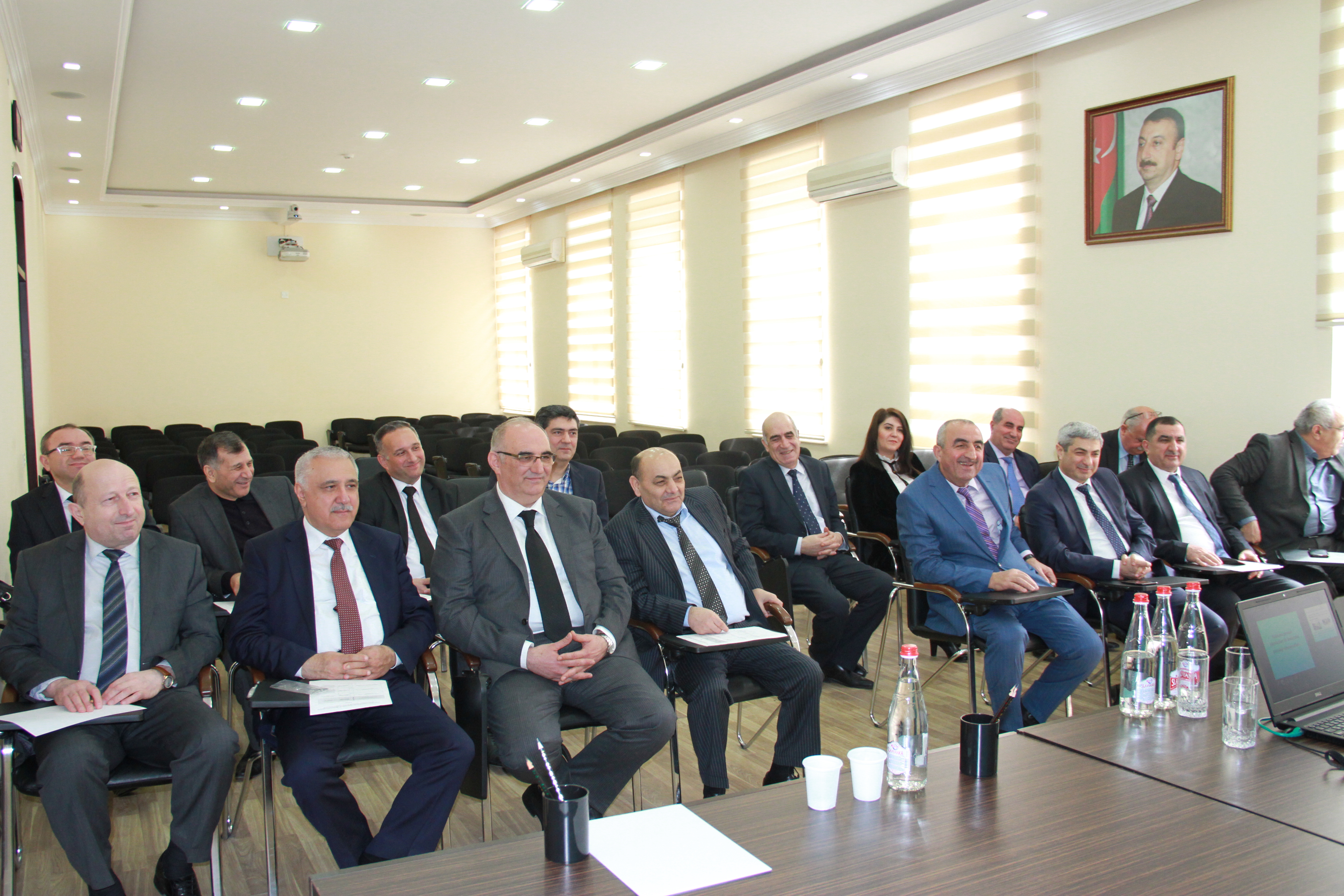 16 MART 2018-Cİ İL TARİXİNDƏ HAKİMLƏR ÜÇÜN İXTİSASARTIRMA KURSU KEÇİRİLMİŞDİR