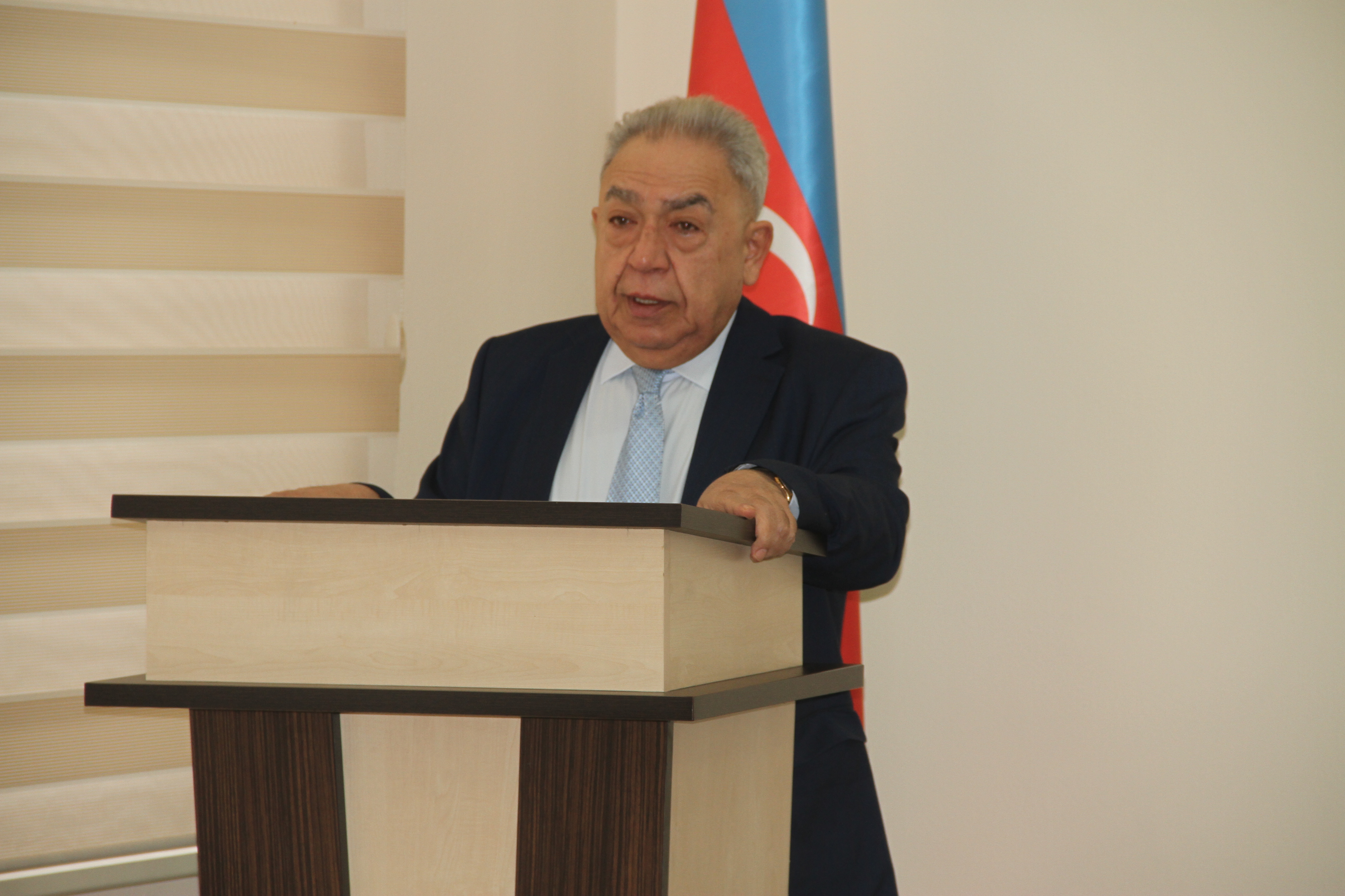 Ədliyyə Akademiyasında “Qanunvericilik Texnikası” Kursu Başlamışdır