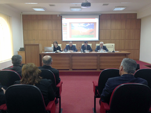 ƏDLİYYƏ AKADEMİYASI VƏ BƏLƏDİYYƏLƏRLƏ İŞ MƏRKƏZİ TƏRƏFİNDƏN ŞƏKİDƏ BƏLƏDİYYƏ ÜZVLƏRİ VƏ QULLUQÇULARI ÜÇÜN SEMİNAR-MÜŞAVİRƏ KEÇİRİLMİŞDİR